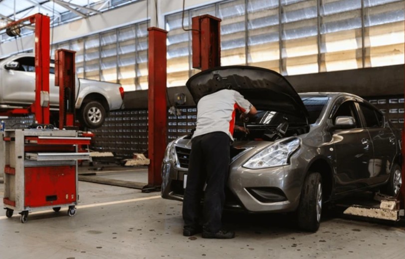 Auto Body Shop