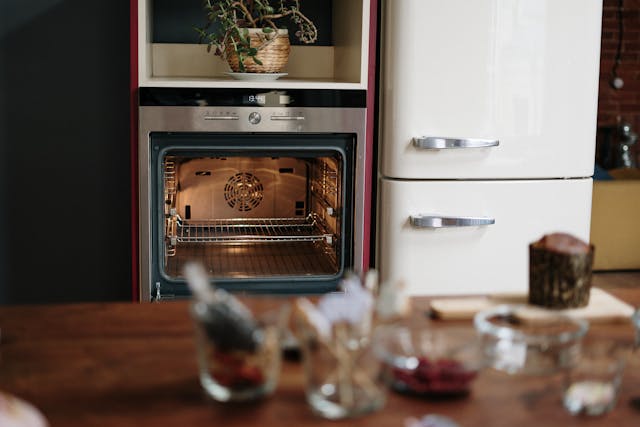 Oven